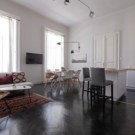 City Center Industrial Residence Budapeşte Dış mekan fotoğraf